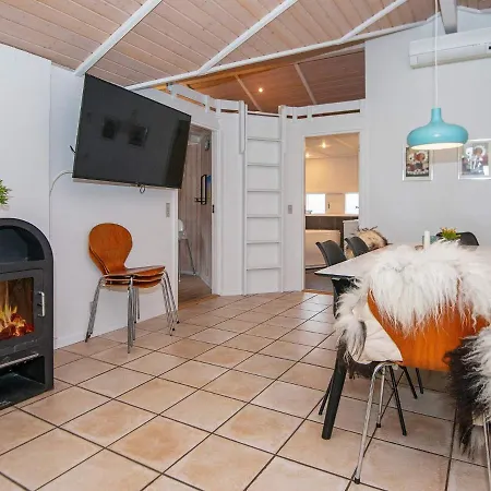 Three-bedroom In Aabenraa 3 Дом отдыха