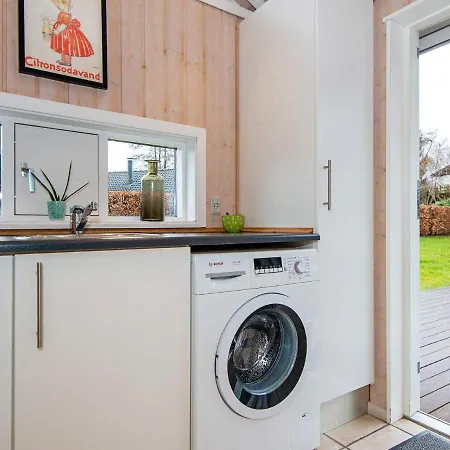 Three-bedroom In Aabenraa 3 * Loddenhøj