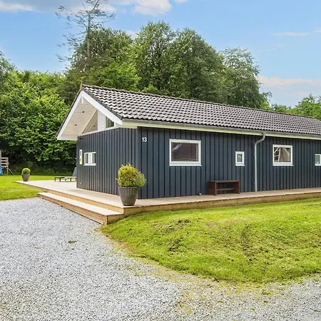 Three-bedroom In Aabenraa 3 Loddenhoj