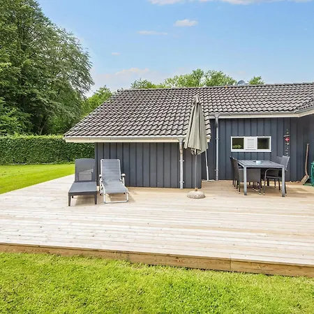Three-bedroom In Aabenraa 3 *