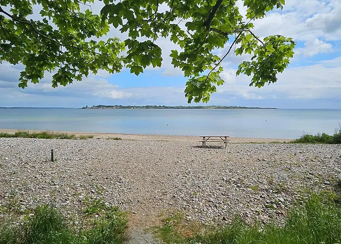 8 Person In Aabenraa Feriehus *